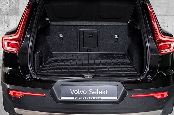 Volvo XC40 26 of 30