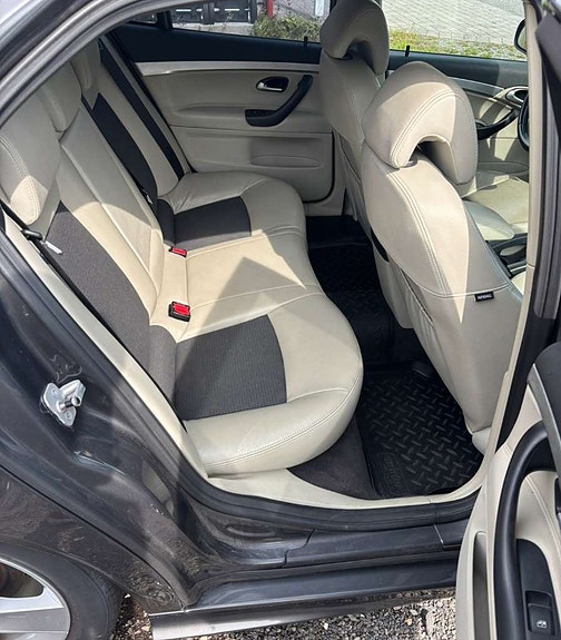 Saab 9-3 5 of 12