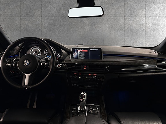 BMW X5 23 of 30