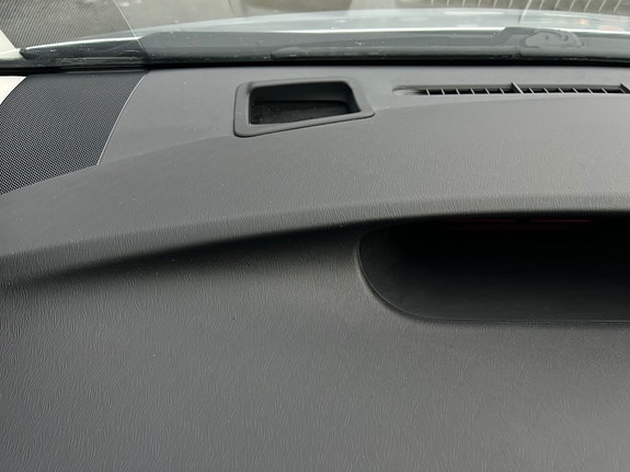 Toyota Prius 24 of 25