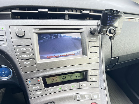 Toyota Prius 17 of 25