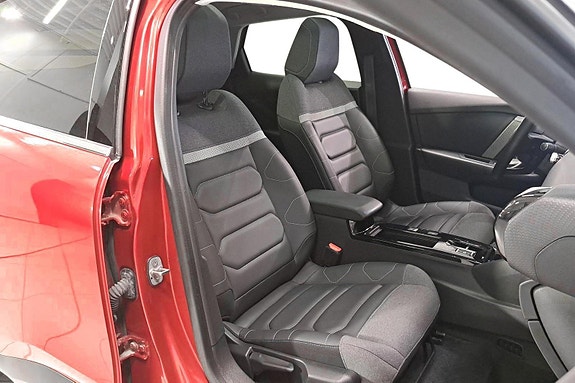 Citroen E-C4 23 of 28