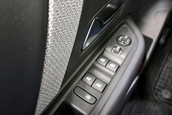 Citroen E-C4 17 of 28