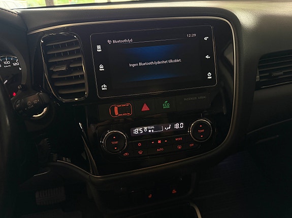 Mitsubishi Outlander 15 of 30