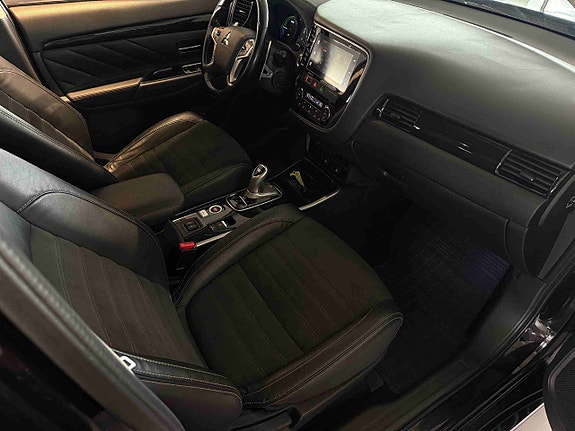 Mitsubishi Outlander 19 of 30