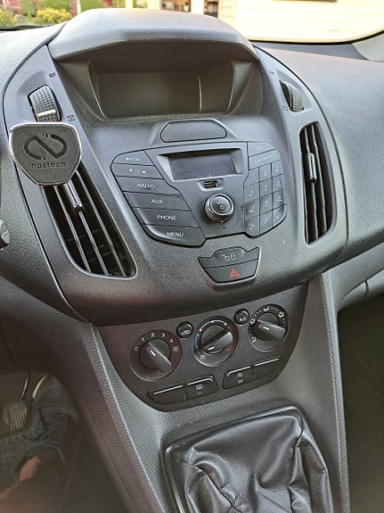 Ford Transit Connect 7 of 17