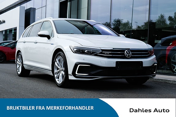 Volkswagen Passat 8 of 29