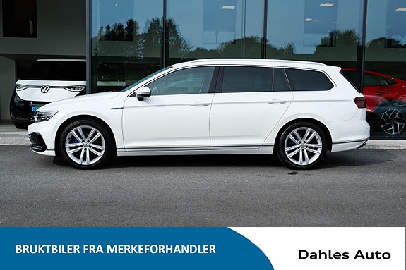 Volkswagen Passat 5 of 29