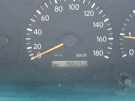 Toyota HiAce 15 of 30