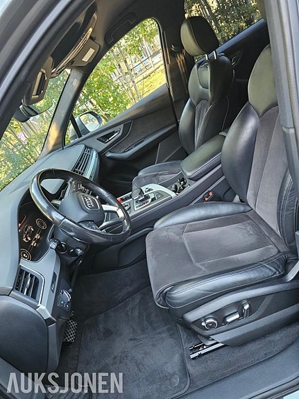 Audi Q7 5 of 15
