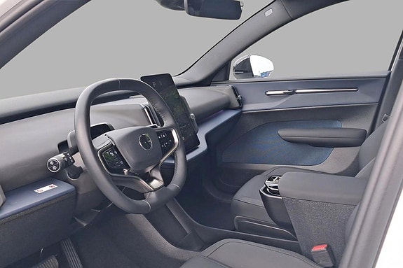 Volvo EX30 11 of 19