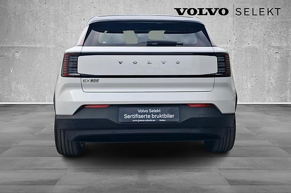 Volvo EX30 7 of 19