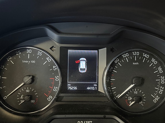 Skoda Octavia 15 of 24