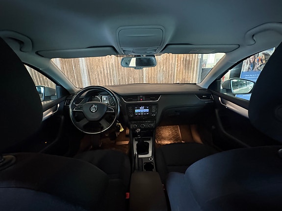 Skoda Octavia 5 of 24