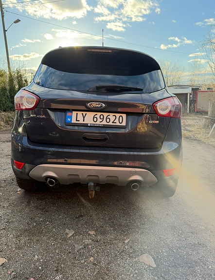 Ford Kuga 3 of 6