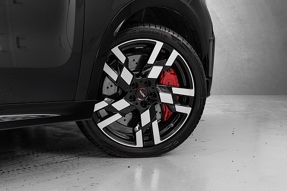 MINI John Cooper Works 12 of 30