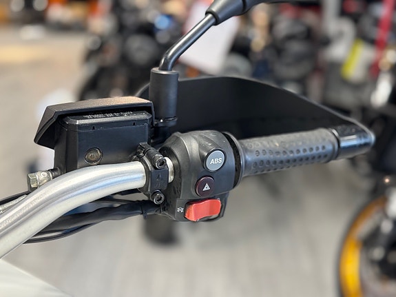Moto Guzzi STELVIO ETTERTRAKTET KLASSIKER! 13 of 15