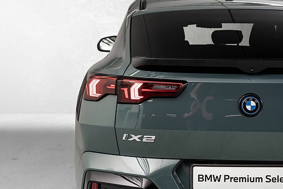 BMW iX2 8 of 30