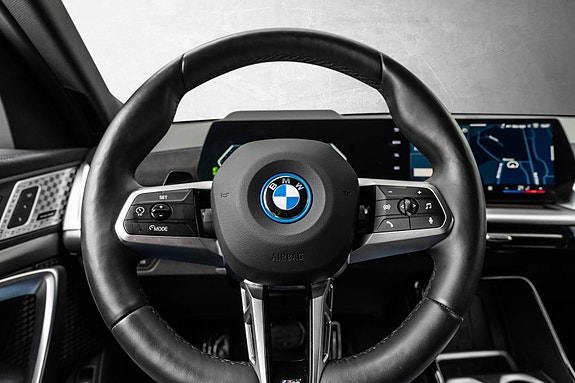 BMW iX2 20 of 30
