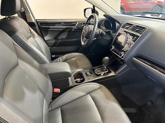 Subaru Outback 9 of 9