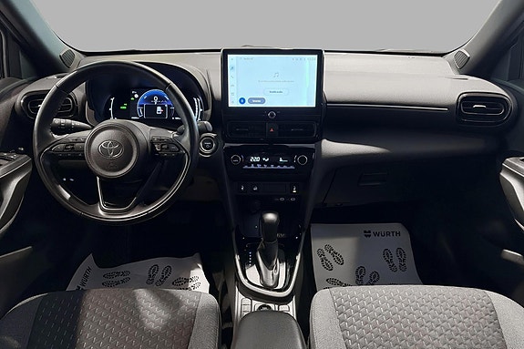 Toyota Yaris Cross 17 of 28