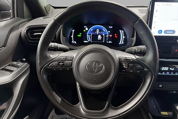 Toyota Yaris Cross 18 of 28