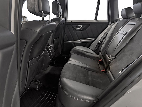 Mercedes-Benz GLK220 15 of 23