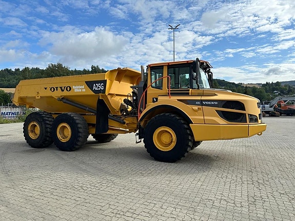 Volvo A-25 g 3 of 5