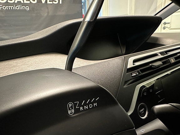 Citroen Grand C4 Spacetourer 22 of 30