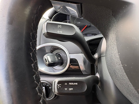 Porsche Cayenne 21 of 30