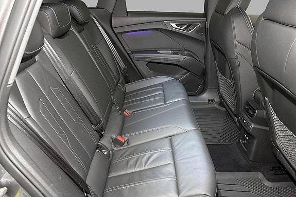 Audi Q4 e-tron 20 of 29