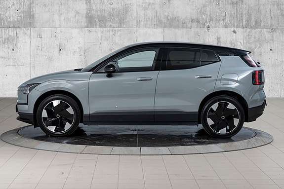 Volvo EX30 6 of 28