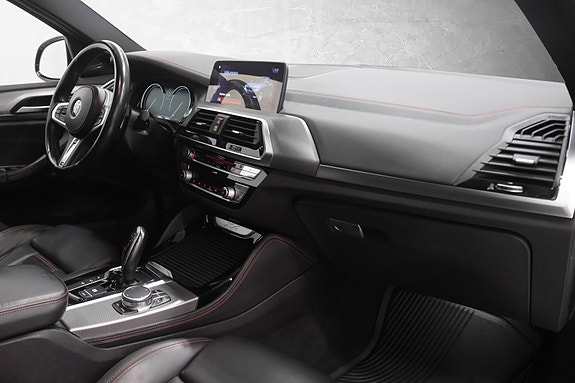 BMW X4 30 of 30