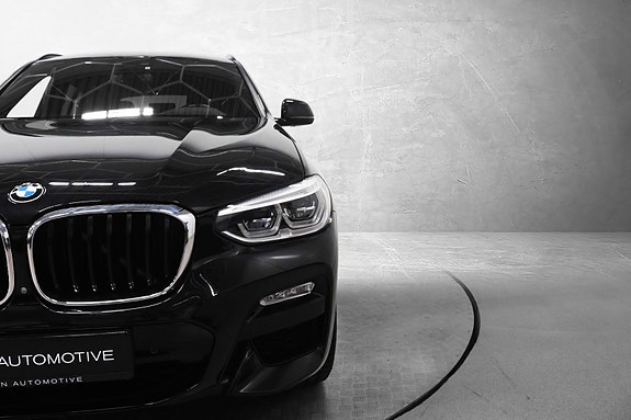 BMW X4 8 of 30