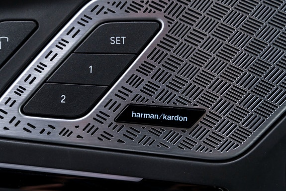BMW iX1 16 of 27