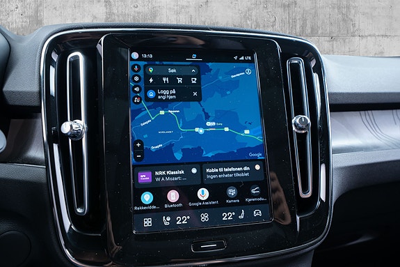 Volvo XC40 26 of 30