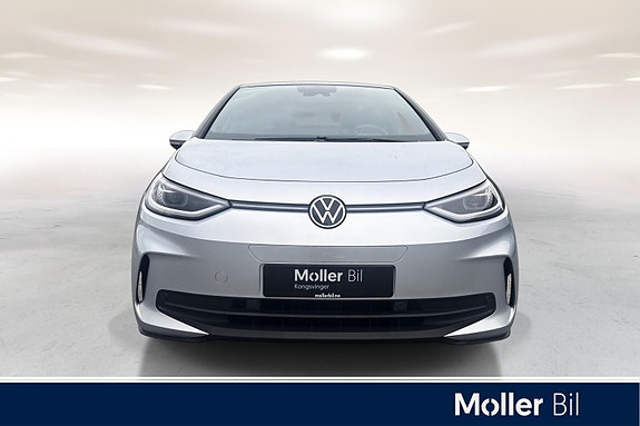 Volkswagen ID.3 2 of 23