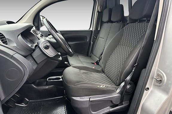 Renault Kangoo Maxi 12 of 30