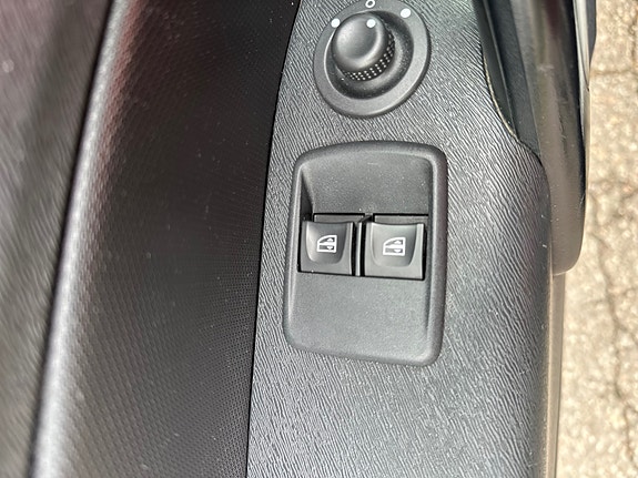 Renault Kangoo Maxi 11 of 30