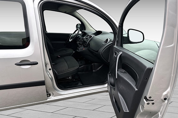 Renault Kangoo Maxi 28 of 30