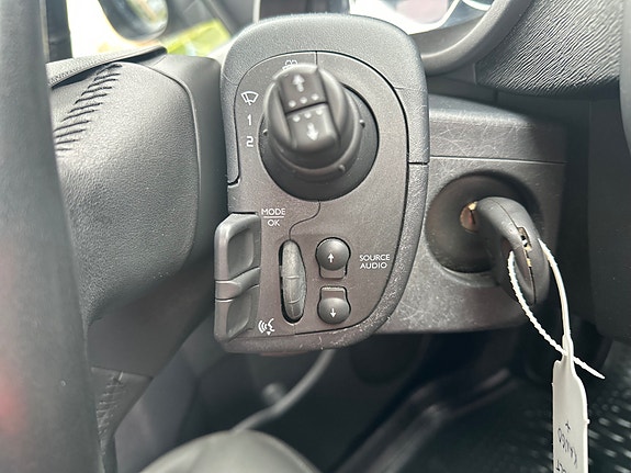 Renault Kangoo Maxi 17 of 30