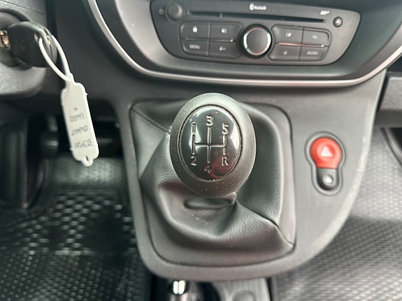 Renault Kangoo Maxi 18 of 30