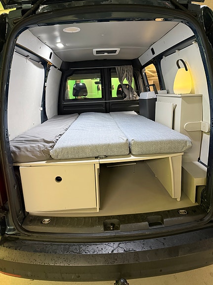 Volkswagen Caddy Maxi 20 of 24