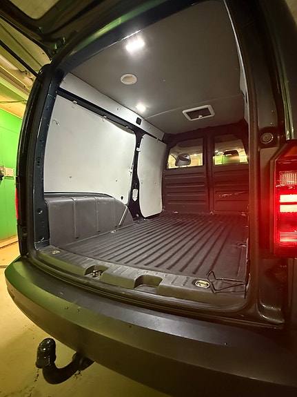 Volkswagen Caddy Maxi 7 of 24