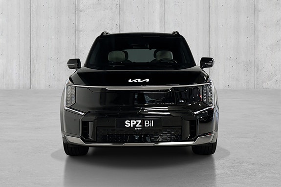 Kia EV9 3 of 22