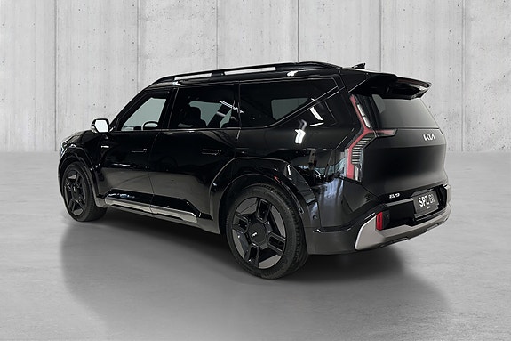 Kia EV9 5 of 22