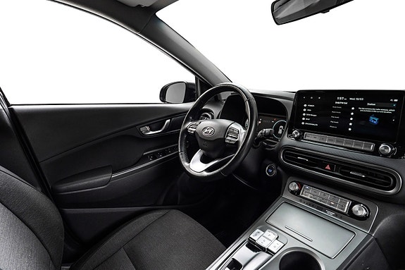 Hyundai Kona 25 of 25
