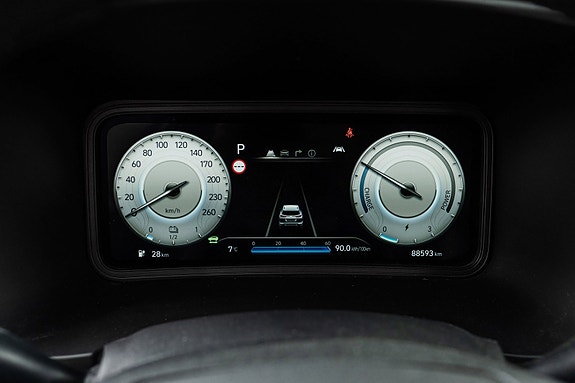 Hyundai Kona 13 of 25