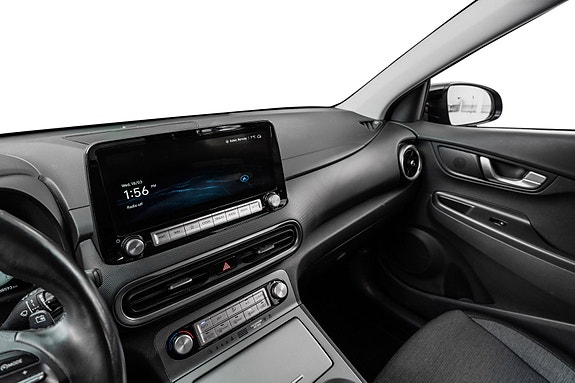 Hyundai Kona 15 of 25