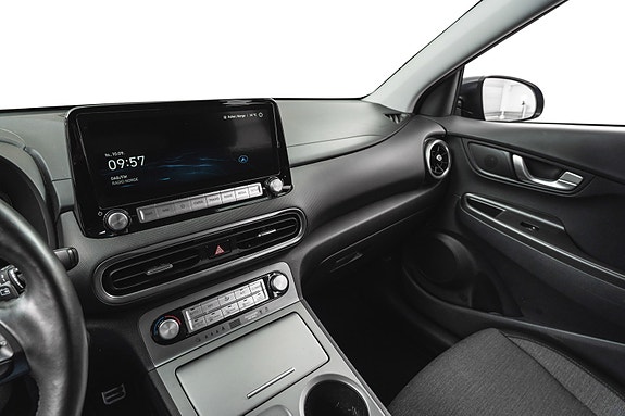 Hyundai Kona 14 of 23